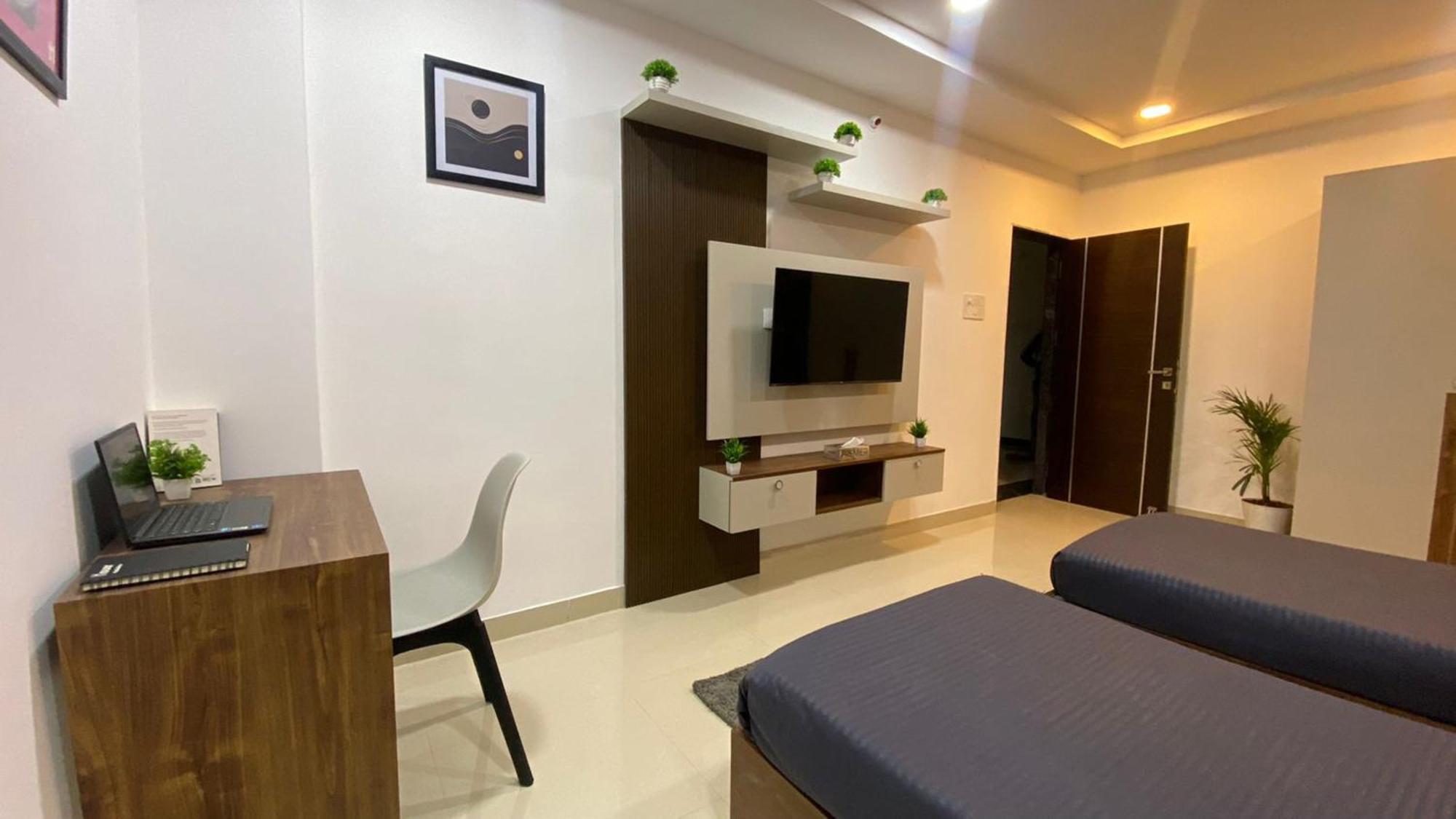Housr 78 Madhapur Hitech City Near Yashoda Hospital Хайдарабад Экстерьер фото